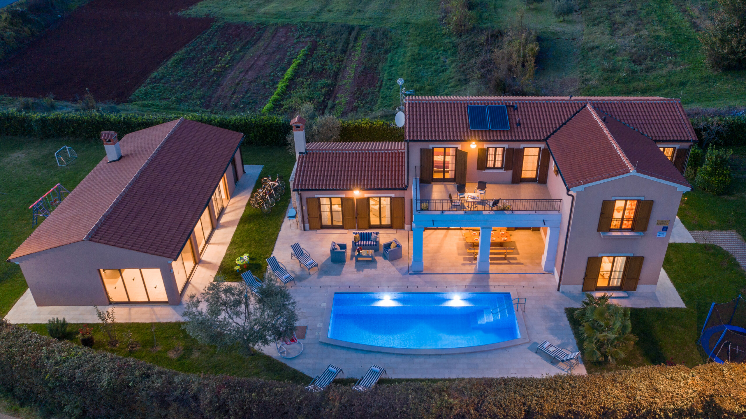 Villa IA105