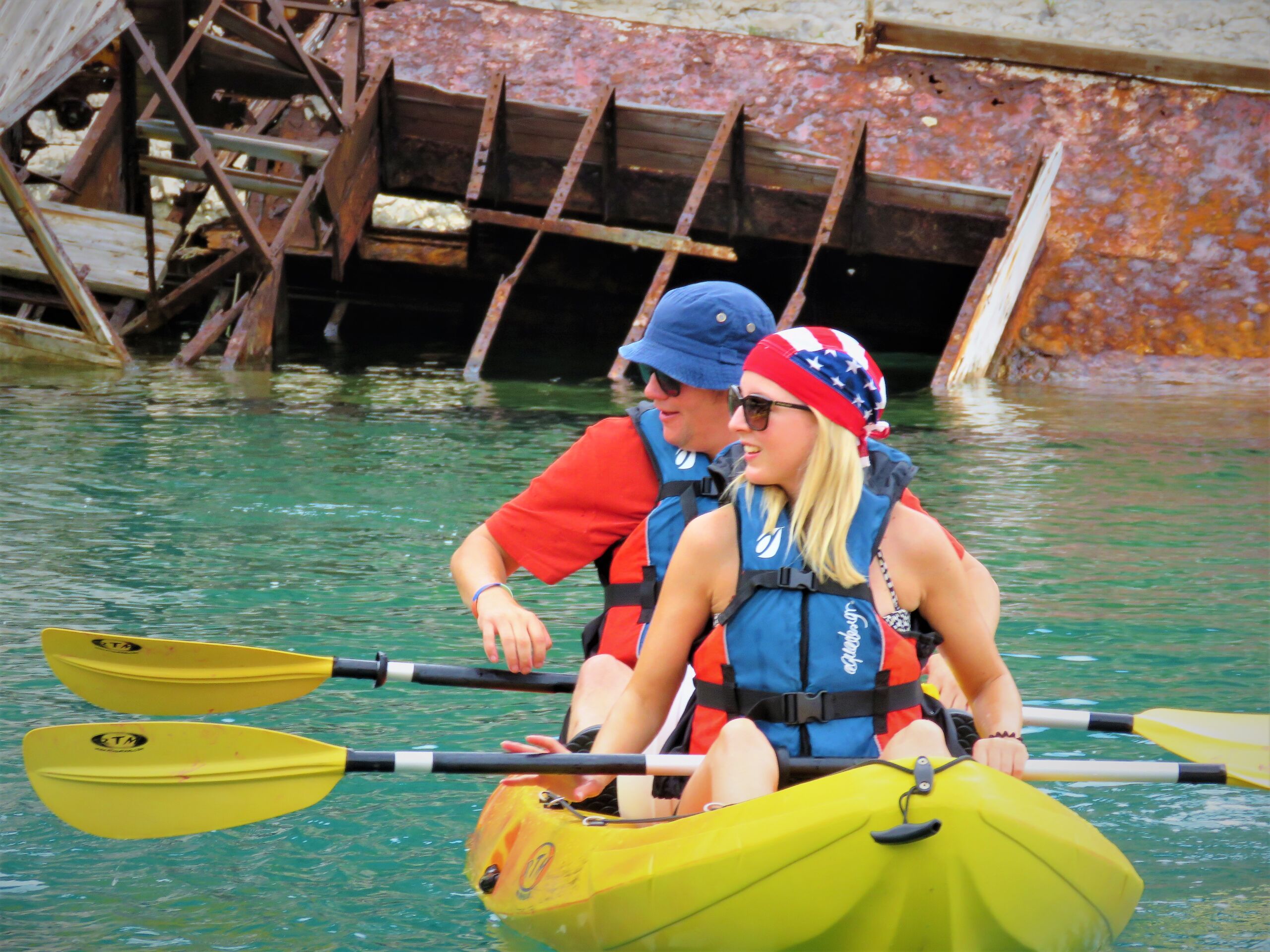 KAYAK Safari